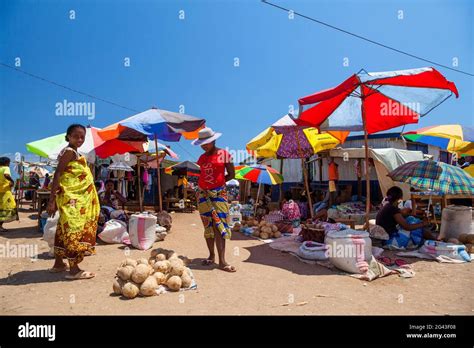 Mercato locale colorato in Paraguay