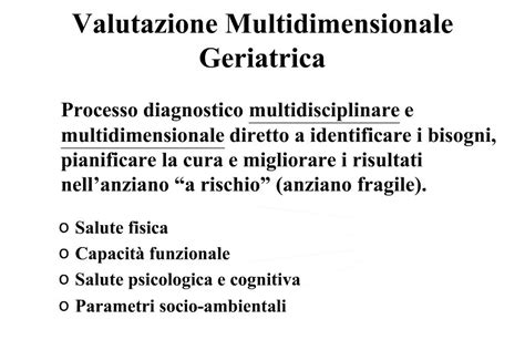 Diagramma che illustra la valutazione geriatrica multidimensionale