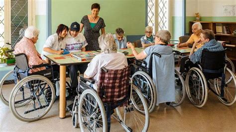 Anziani assistiti in una RSA