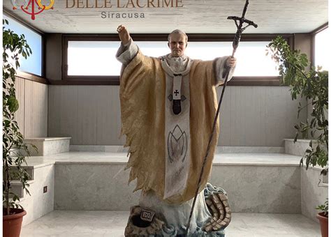 Statua di San Giovanni Paolo II