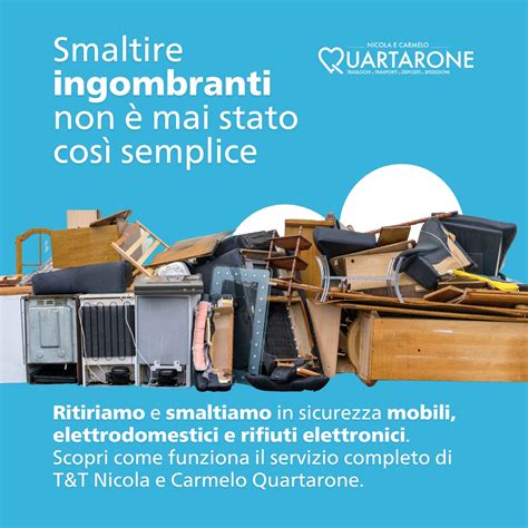 cumulo di mobili e elettrodomestici da smaltire