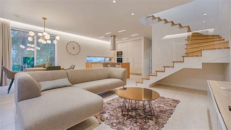 Interno di una casa vacanza pulita e ordinata a San Teodoro