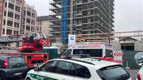 Cantiere di ricostruzione di una struttura sanitaria