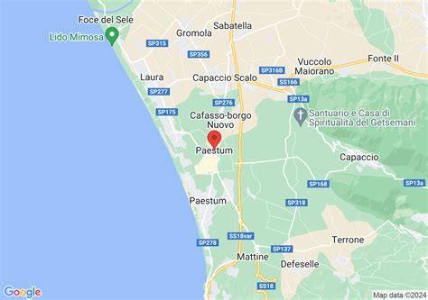 Mappa dell'Italia con evidenziate Chieti e Capaccio Paestum