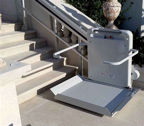 Piattaforma montascale per disabili