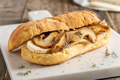 Ingredienti freschi per un panino gourmet