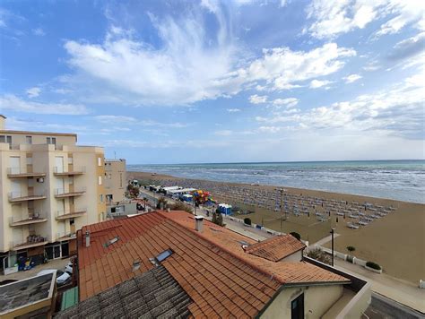 Hotel San Marco Marotta vista mare