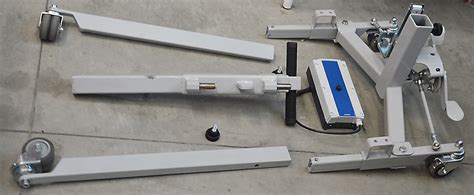 sollevatore elettrico portatile piegato per il trasporto