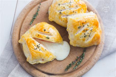 Selezione di piatti a base di tomino