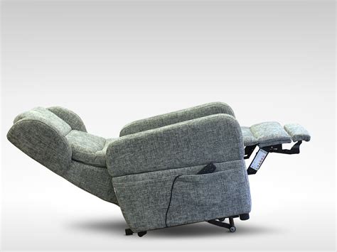 Poltrona relax per disabili in uso