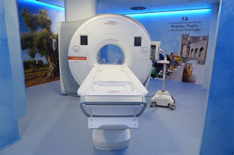 apparecchiatura risonanza magnetica