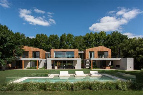 Struttura di Villa Azzurra immersa nel verde