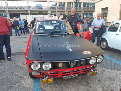 Auto d'epoca in mostra
