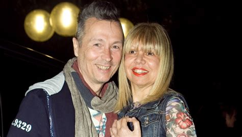 Paolo Belli e Deanna sorridenti