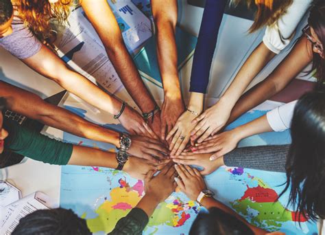 Operatori di comunità che lavorano con tossicodipendenti