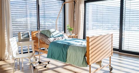 Letto ospedaliero moderno