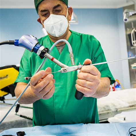 Strumento per la resezione transuretrale