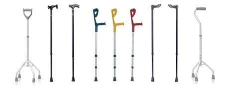 vari tipi di bastoni e stampelle