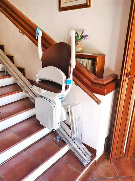 Montascale a poltroncina rettilineo