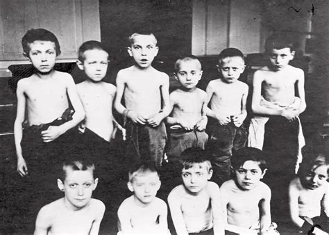 Bambini orfani di guerra in Italia