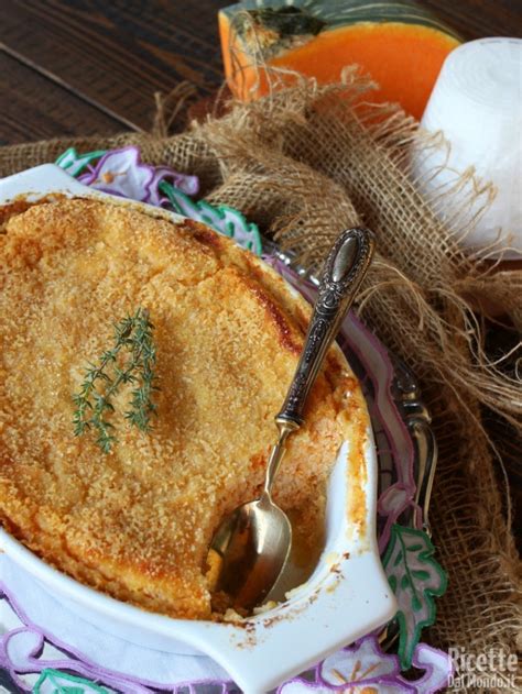Sformato di zucca pronto per essere servito