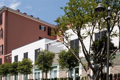 Facciata della Casa di Riposo Maria Immacolata